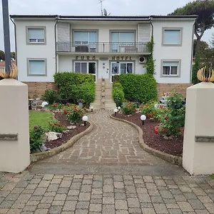 ** Hotel Euro Italia